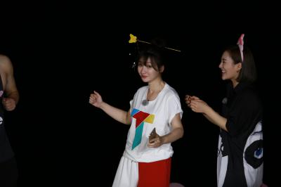 柳岩.第一天筛选