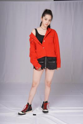 棚拍欧阳娜娜全身照