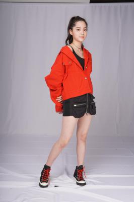 棚拍欧阳娜娜全身照