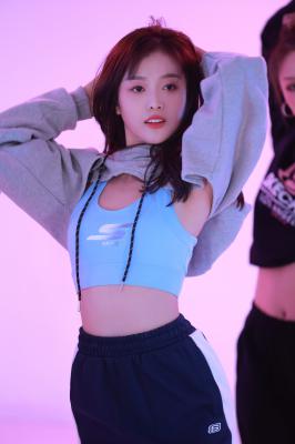 吴宣仪全集.透明裙子12