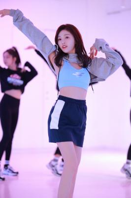 吴宣仪全集.透明裙子12