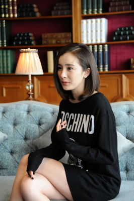 杨幂生图全集.yang幂蝴蝶结杨幂访谈