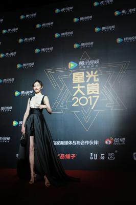 杨幂生图全集.亮片星光大赏杨幂范闪光星光大赏晚会图