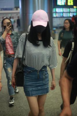 杨幂生图全集.机场图合集杨幂机场3套