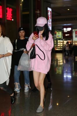 杨幂生图全集.虹桥100EOS1D