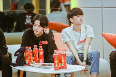 杨幂生图全集杨幂日之子