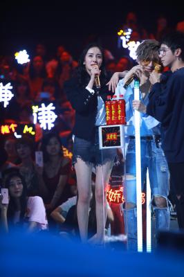 杨幂生图全集.杨幂王老吉现场补