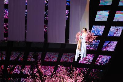 杨幂生图全集.杨幂跨年杨幂上海东方卫视跨年(1)