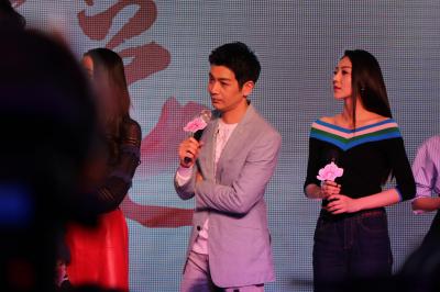 杨幂生图全集杨幂迪丽热巴