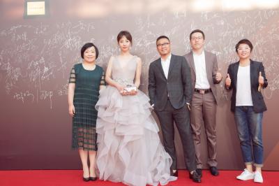 0白百合.套餐白色裙子红毯