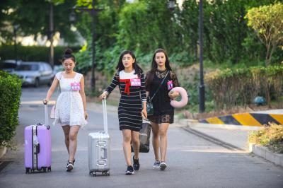 直播第一天照片最强女团2-最强女团-16