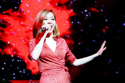 张靓颖系列靓颖777-1