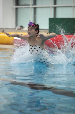 一年级毕业周S2一年级10.7泳装 彪-IMG_0001.JPG