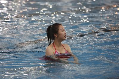 一年级毕业周S2.节目照片泳池+告白 虞书欣-_A2A0251.JPG