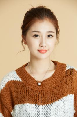 一年级毕业周S2.虞书欣个人宣传照条纹毛衣-shuxin1418