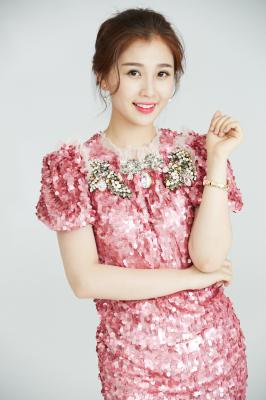 一年级毕业周S2.虞书欣个人宣传照粉色连衣裙-shuxin1471