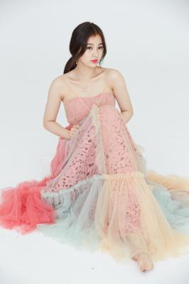 一年级毕业周S2.虞书欣个人宣传照红色纱裙-shuxin0006