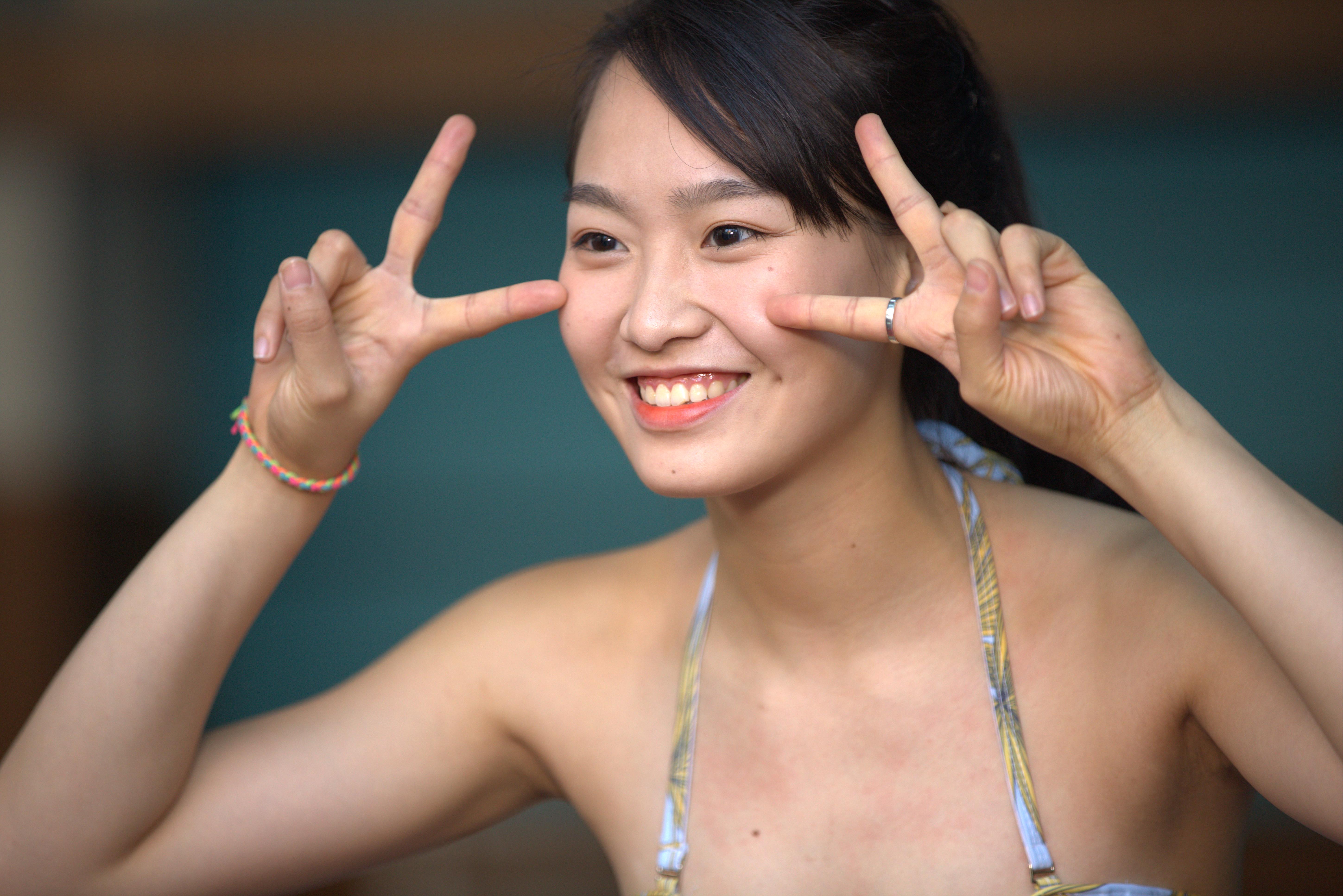 明星cr2虞书欣-836A9299