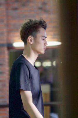 一年级毕业季S1剧照形体房-_MG_7685