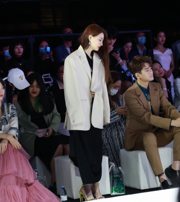 徐璐系列 徐璐-20210428210255_012A1274_waifu2x_2x_0n_JPG