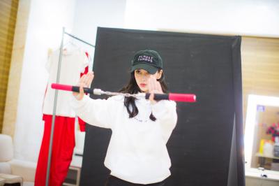 杨颖合集1快乐大本营可用剧照-06-21 162918