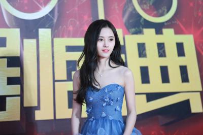 鞠婧祎国剧盛典-12-20 164604