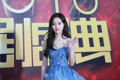 鞠婧祎国剧盛典-12-20 164606