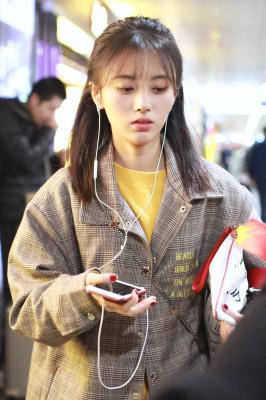 鞠婧祎-下机-03-02 203121