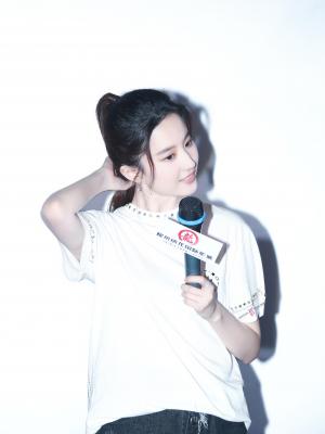 刘亦菲1957-693ad074gy1fir7mvcagaj22qj3ndhdv