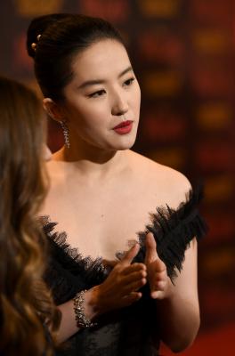 刘亦菲.杂图特写-img-569c61d2b82eda2a36fd811311c49fd1