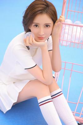 小姐姐原片.精修成片适用于微博微信的小图-014A1352-1副本