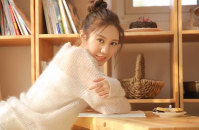 小姐姐原片.精修成片大图-IMG_4733-1副本