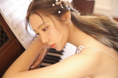 小姐姐原片.精修成片适用于微博微信的小图-IMG_4822-1副本