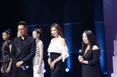 林志玲走秀-594989567245526808