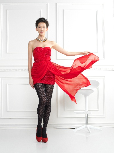 林志玲棚拍皮裤-000045