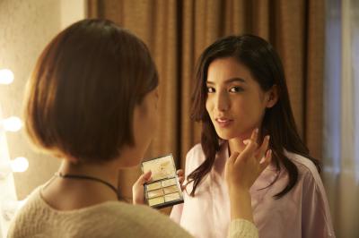 丰满女演员0608剧照全部-_E8B9213