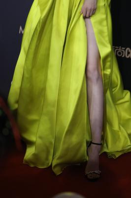 佟丽娅杨幂娜扎孙怡红毯xn.-12-04%20171809