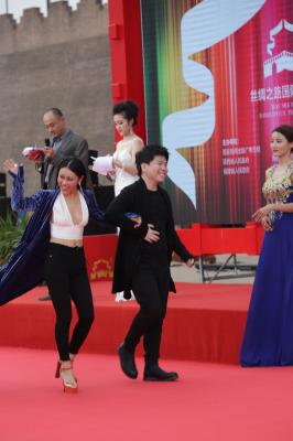 明星生图 袁娅维-CX5U9039.JPG