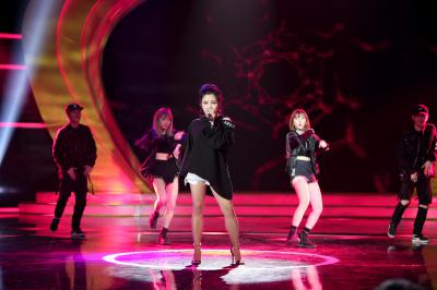 明星生图 何洁-5M4A9520.JPG