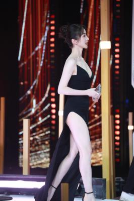 明星生图 胡冰卿-AG9I6186