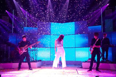 明星生图思卫-0Z5A4077